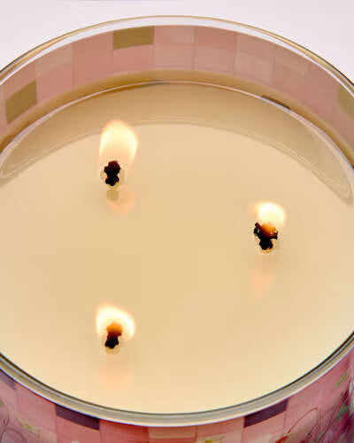 Bath & Body Works 3 wick Candle - Strawberry Poundcake