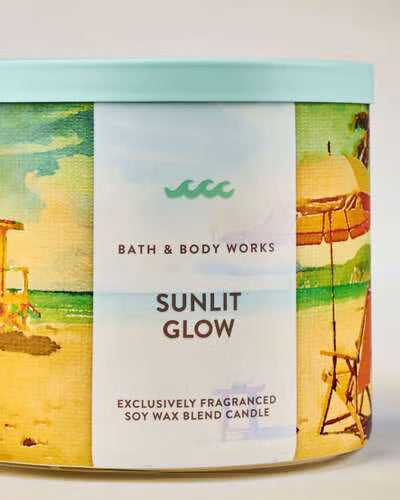 Bath & Body Works 3 wick Candle - Sunlit Glow