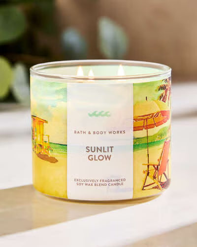 Bath & Body Works 3 wick Candle - Sunlit Glow