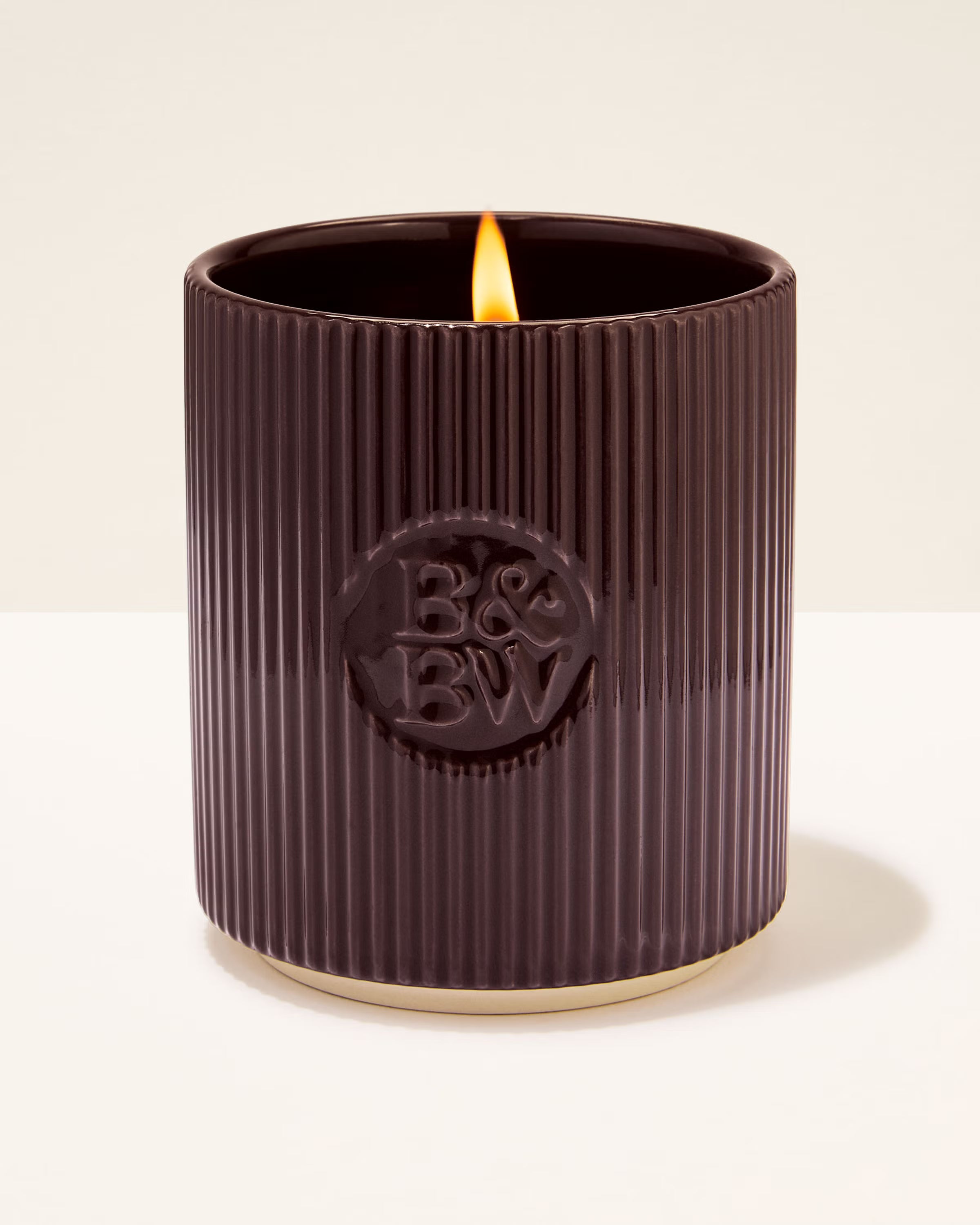 Bath & Body Works single wick Candle - Rose & Oud
