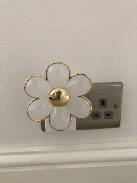 Bath & Body Works Wallflowers Fragrance Plug - Daisy