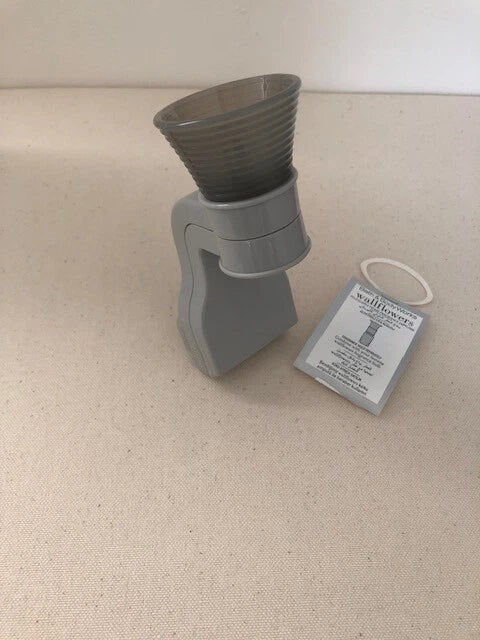 Bath & Body Works Wallflowers Fragrance Plug - Grey Conical
